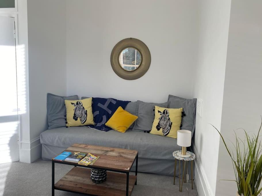 A Fabulous Apartment Set In St Leonard'S On Sea St Leonards-on-Sea Bagian luar foto